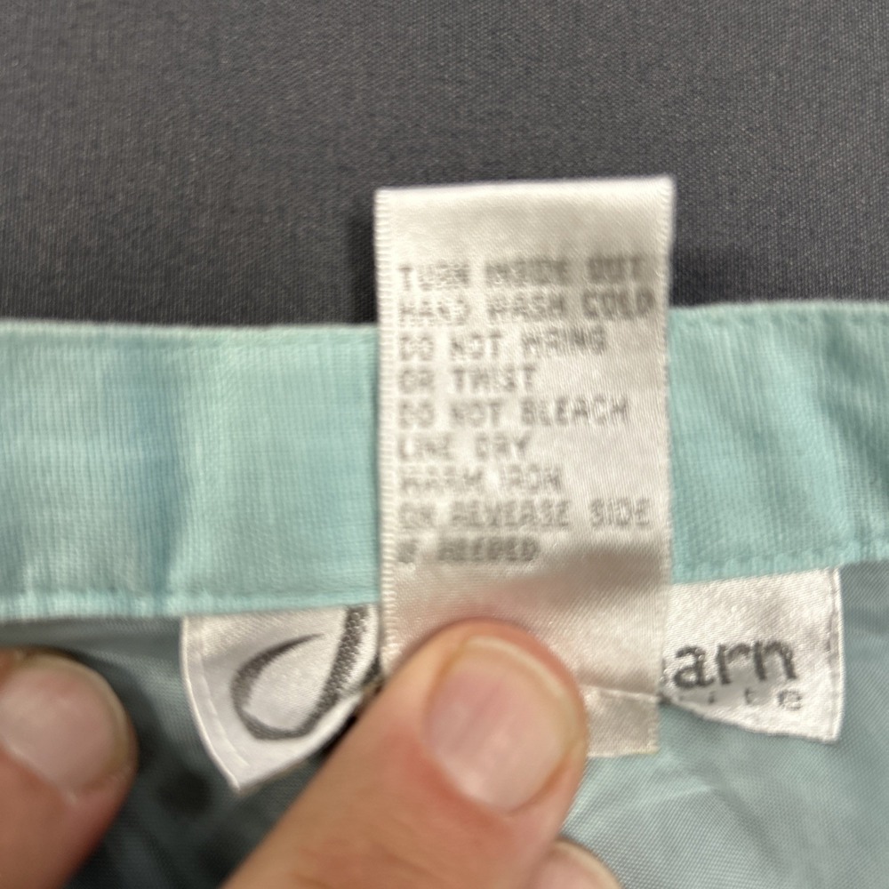 Dressbarn light blue A-line skirt features a black and Blue 8P - Picture 5 of 7